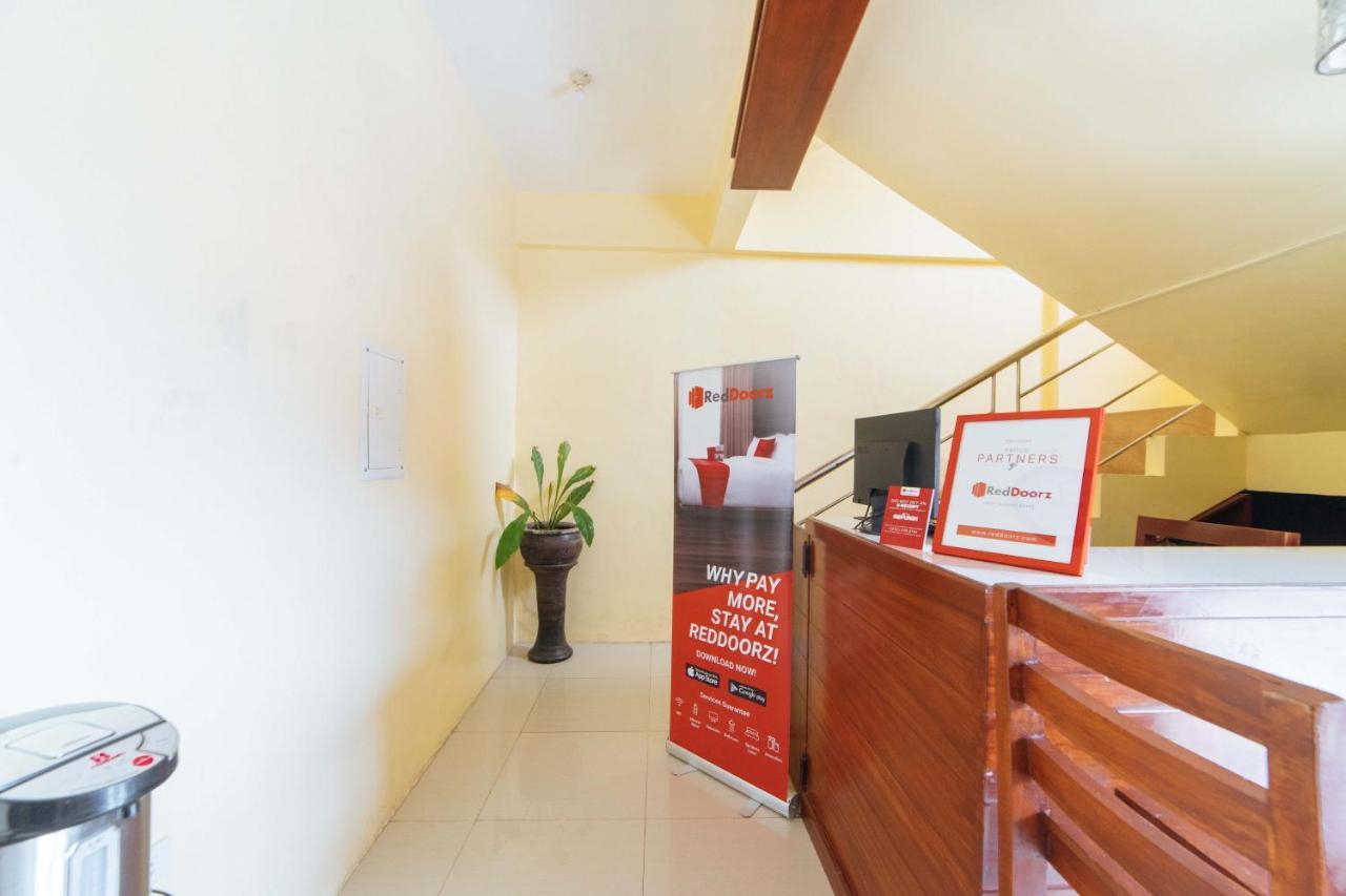 Reddoorz @ D Maagma Street Hotel Kalibo Exterior foto